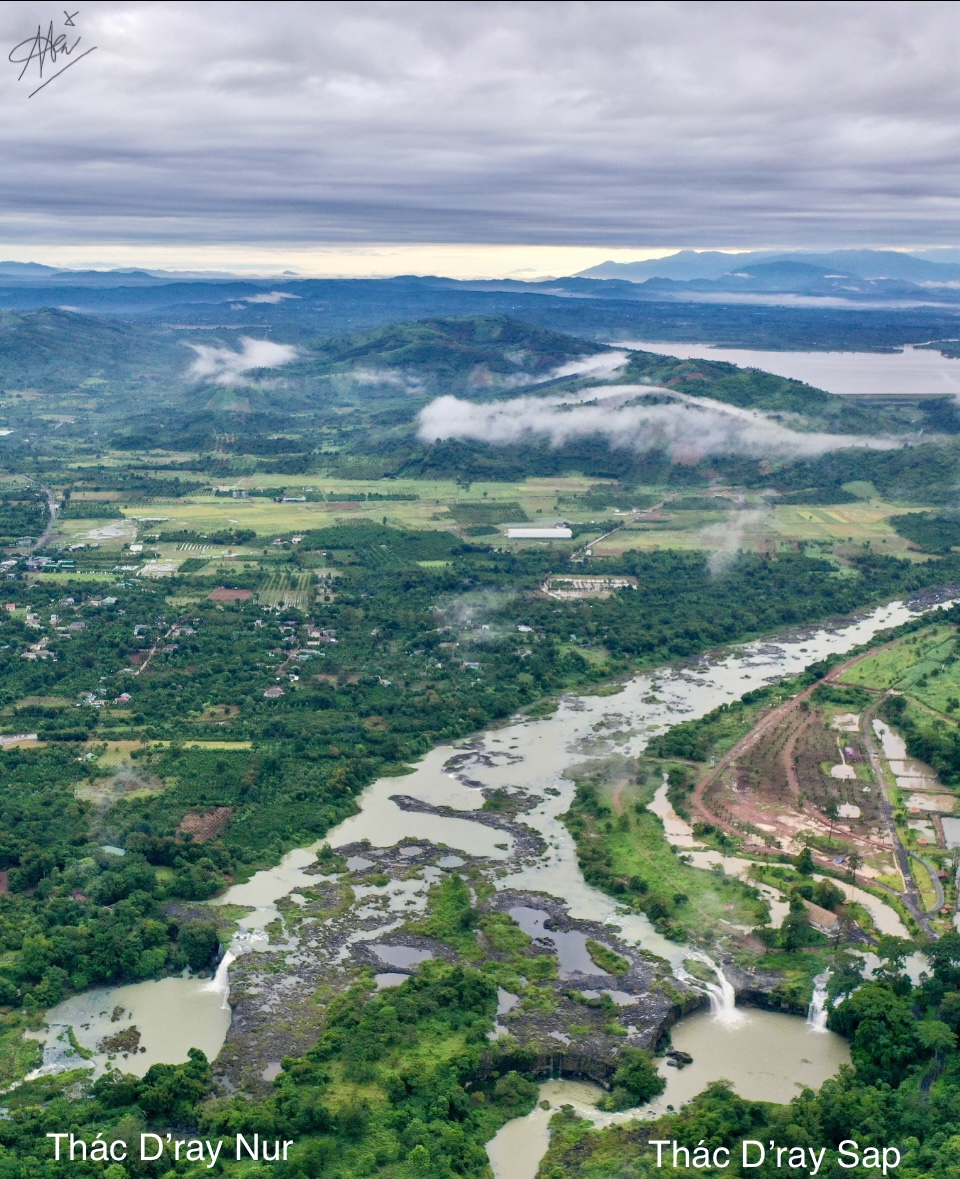Chuyện Tây Nguyên